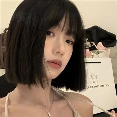 战火中的女神